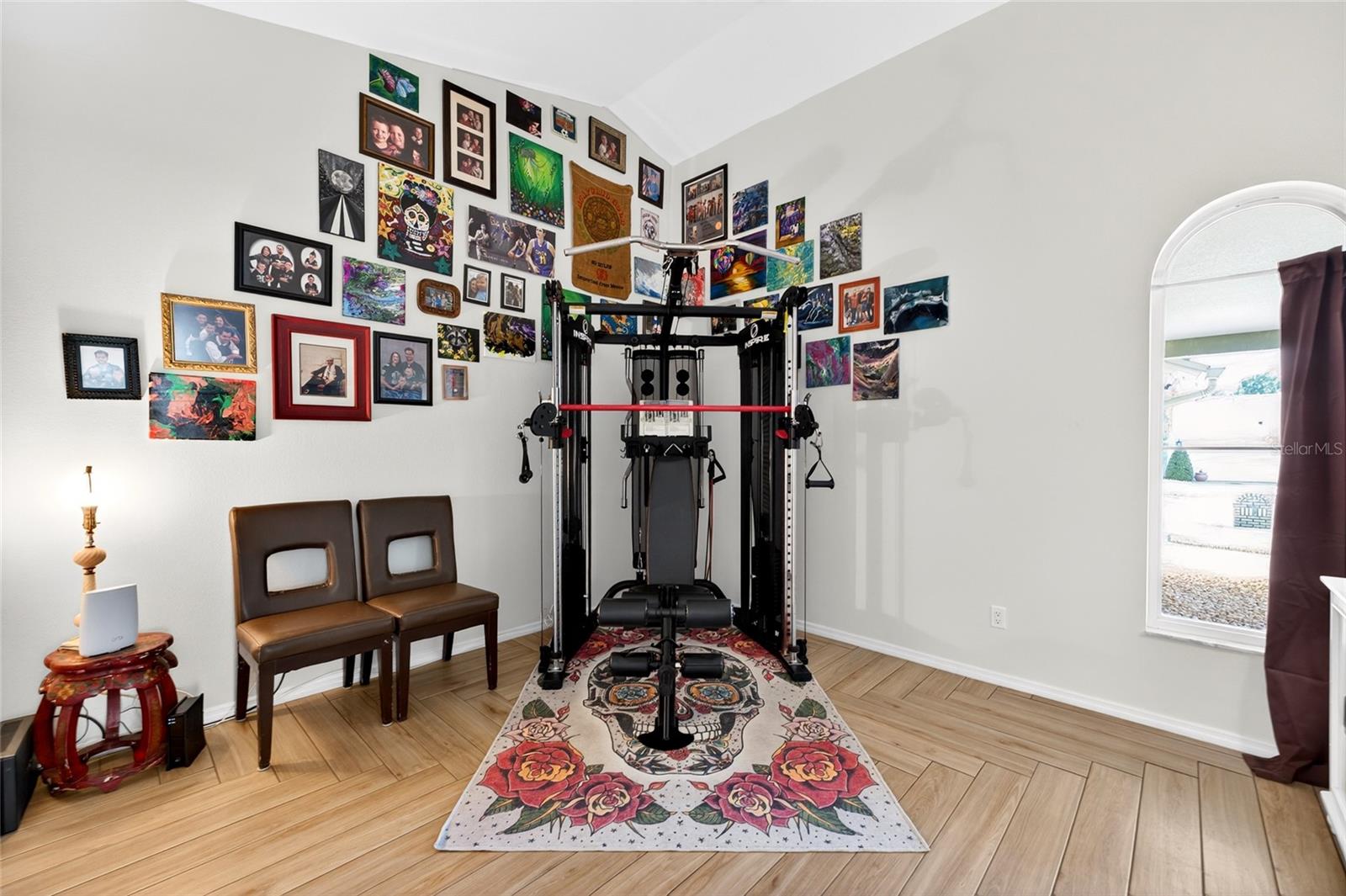 Image 24 of 64 For 14067 Joel Court