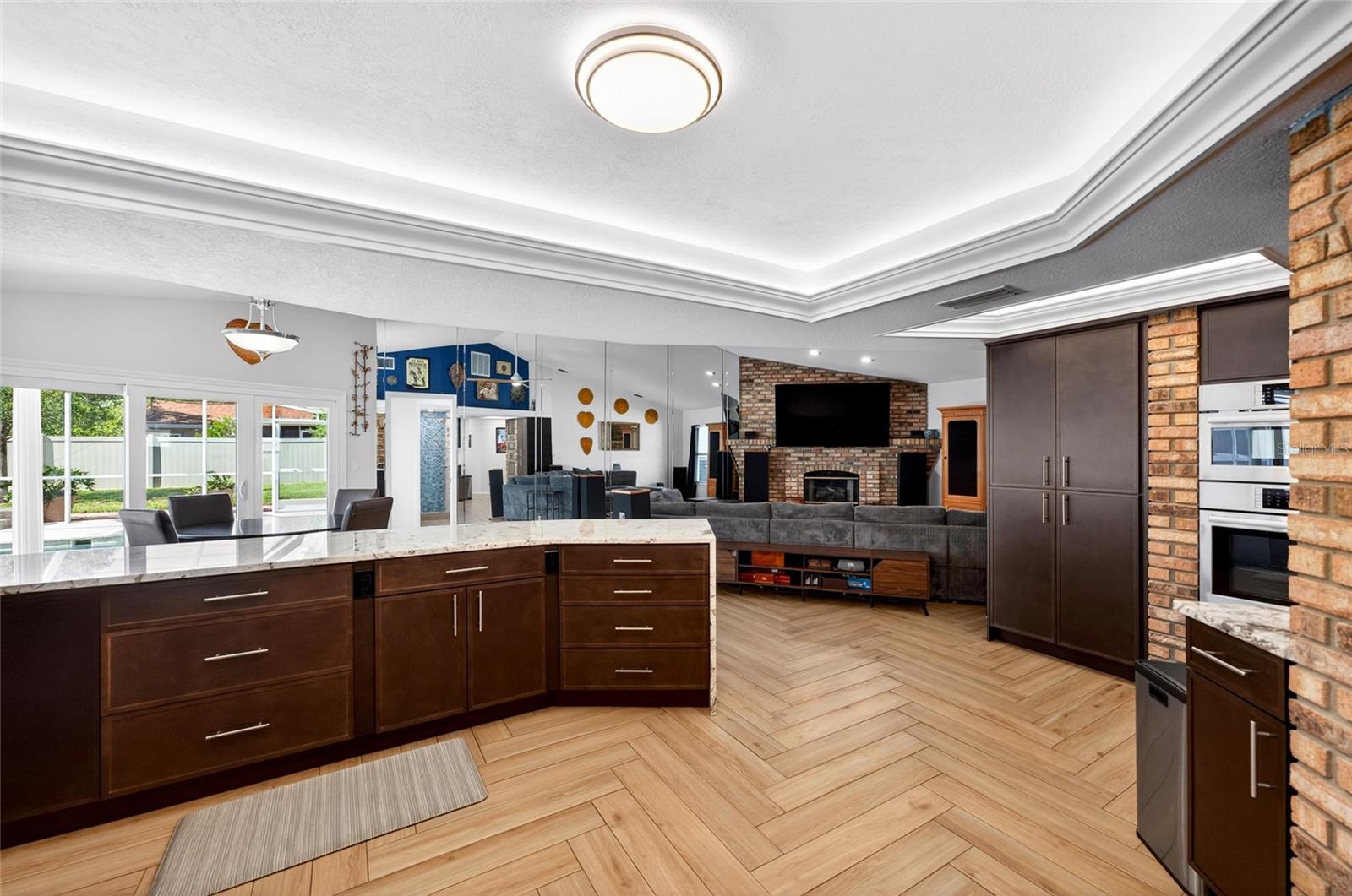 Image 32 of 64 For 14067 Joel Court