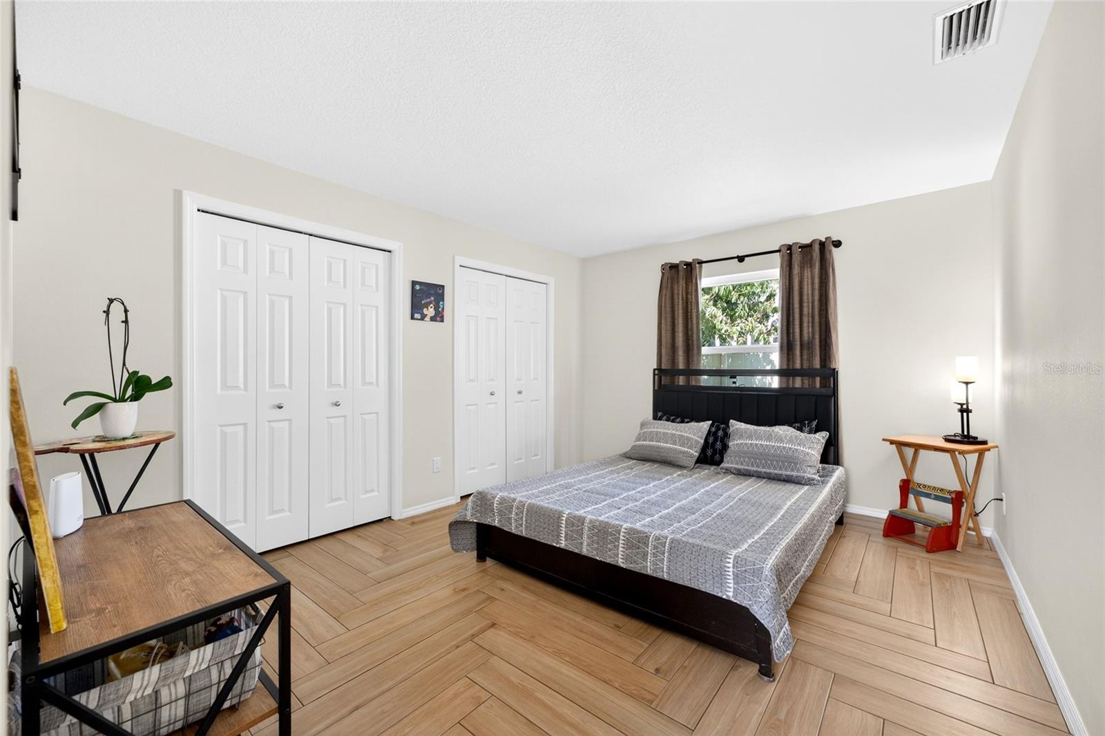 Image 38 of 64 For 14067 Joel Court