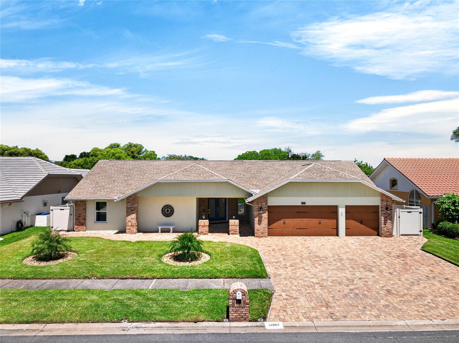 Image 4 of 64 For 14067 Joel Court