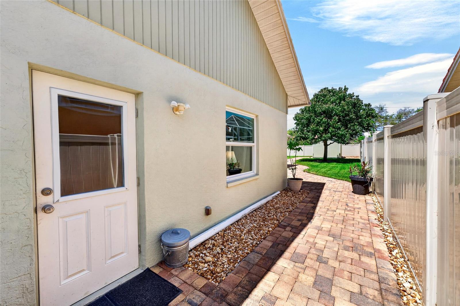 Image 54 of 64 For 14067 Joel Court