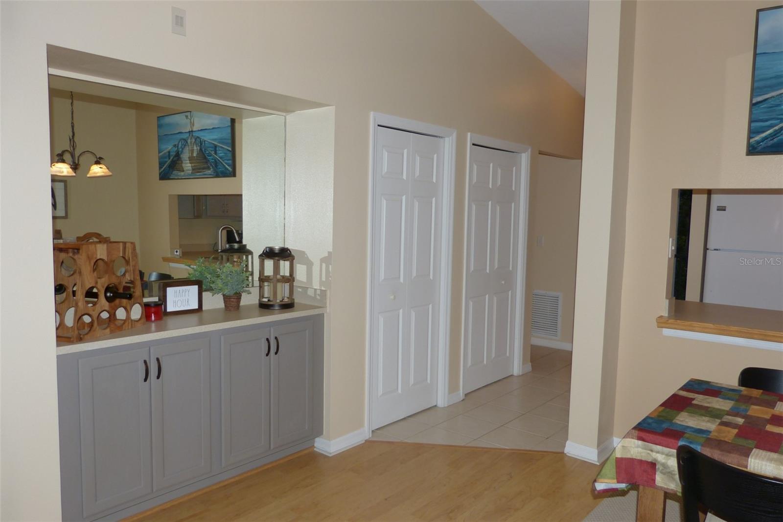 Image 8 of 18 For 1610 Seascape Circle 1610