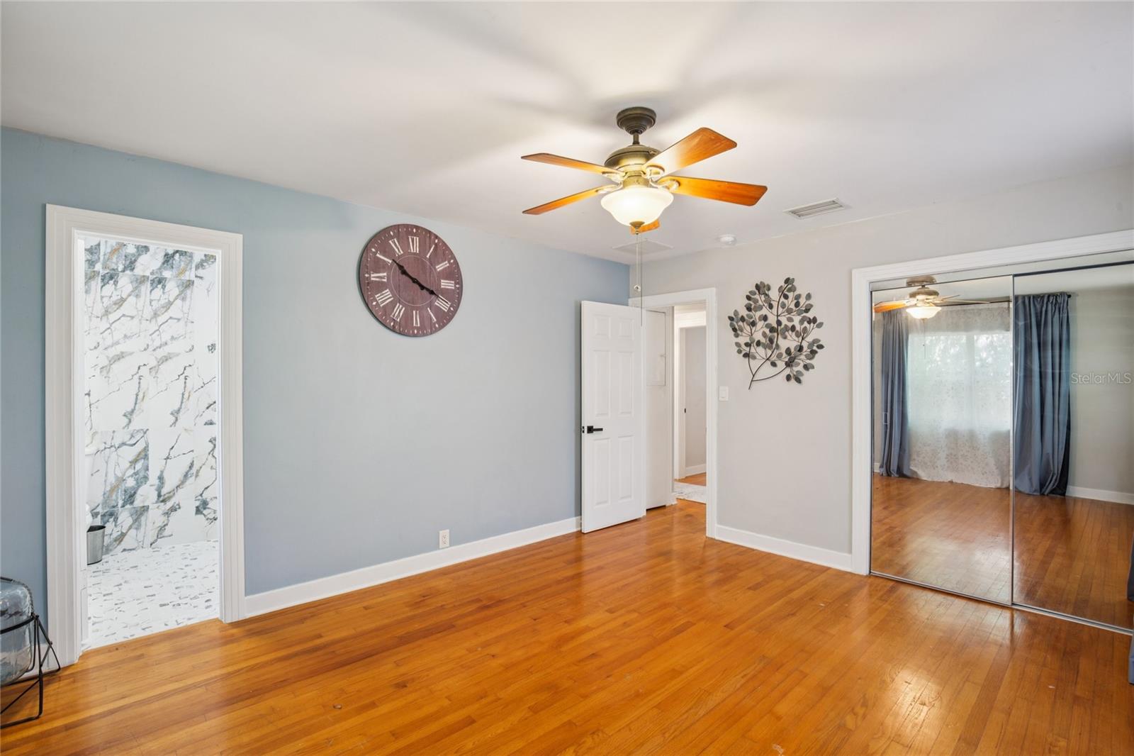 Image 17 of 51 For 804 Woodruff Avenue