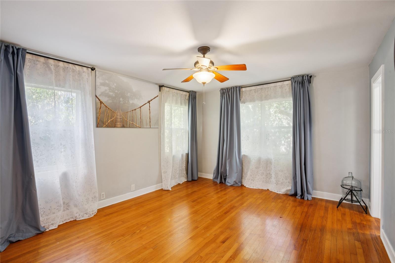 Image 19 of 51 For 804 Woodruff Avenue