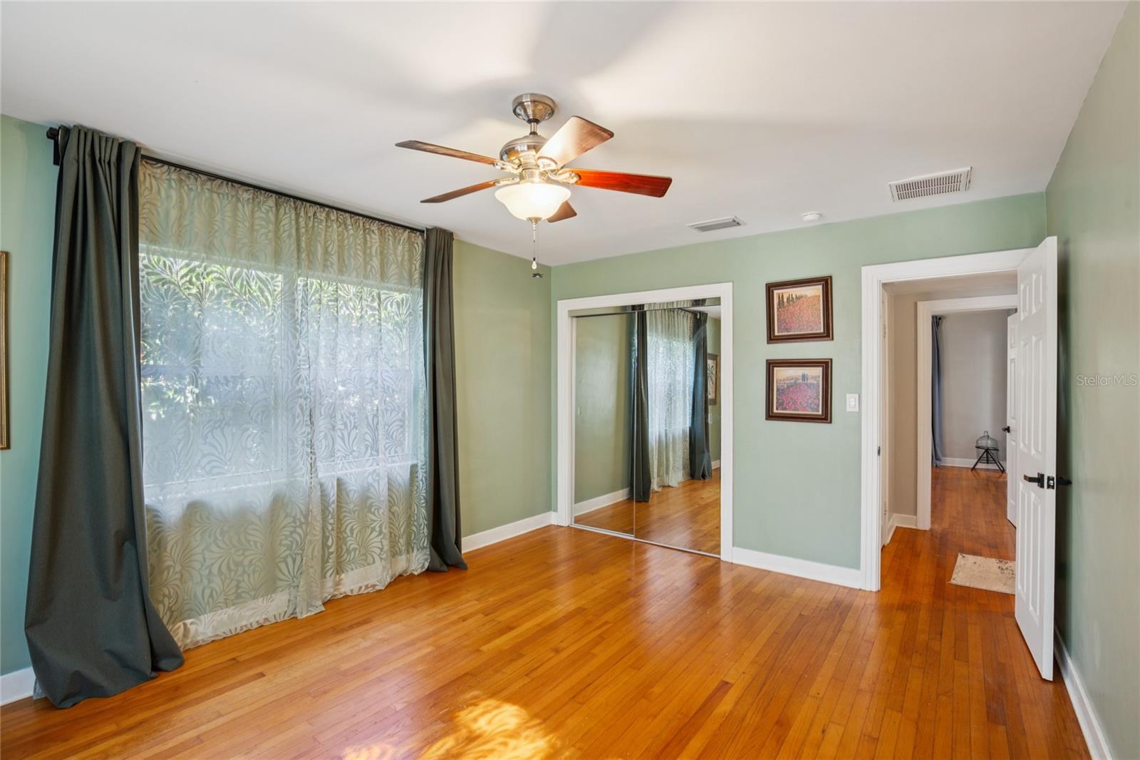 Image 22 of 51 For 804 Woodruff Avenue