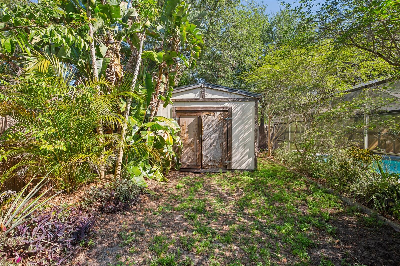 Image 39 of 51 For 804 Woodruff Avenue