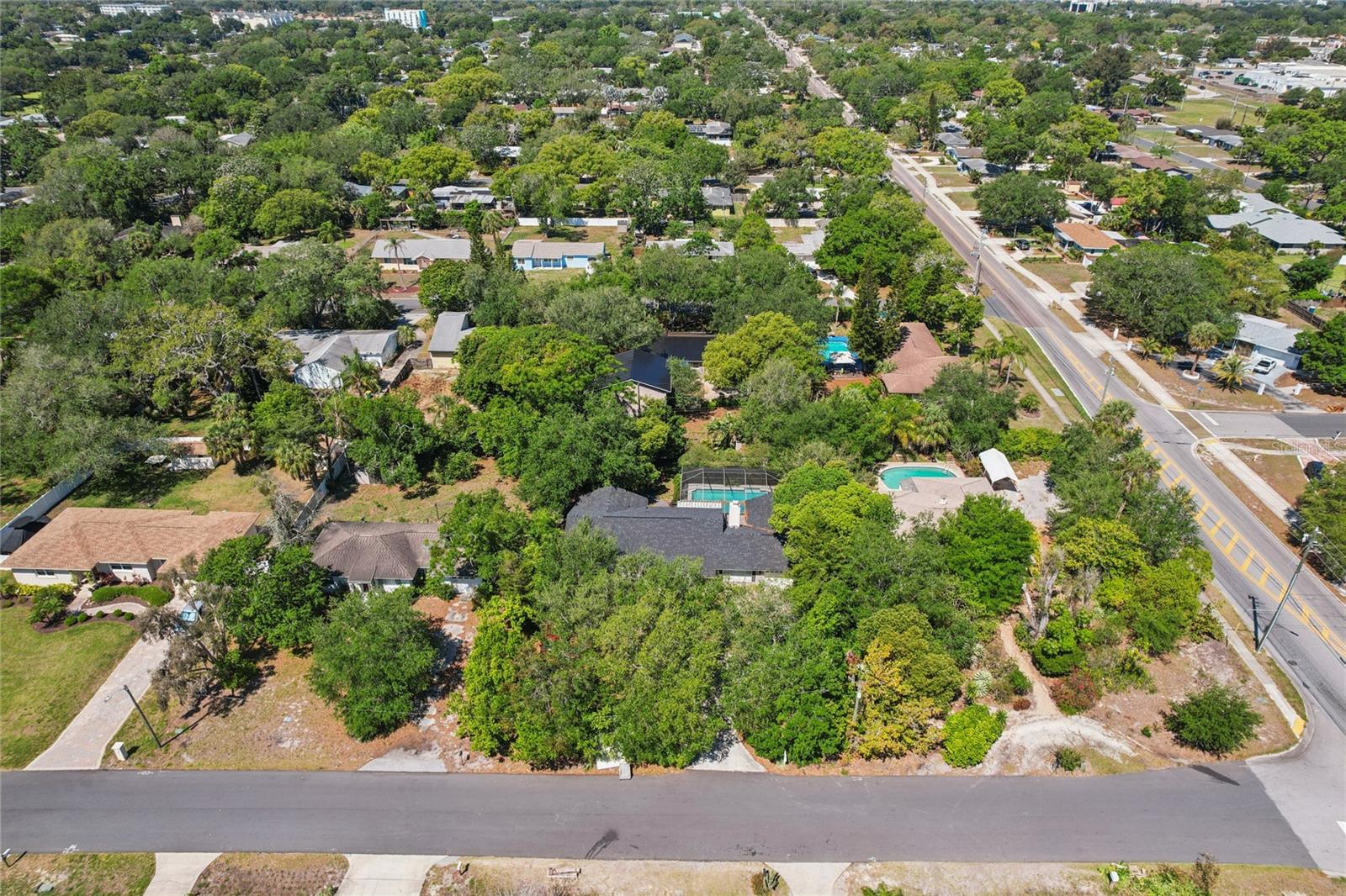 Image 41 of 51 For 804 Woodruff Avenue