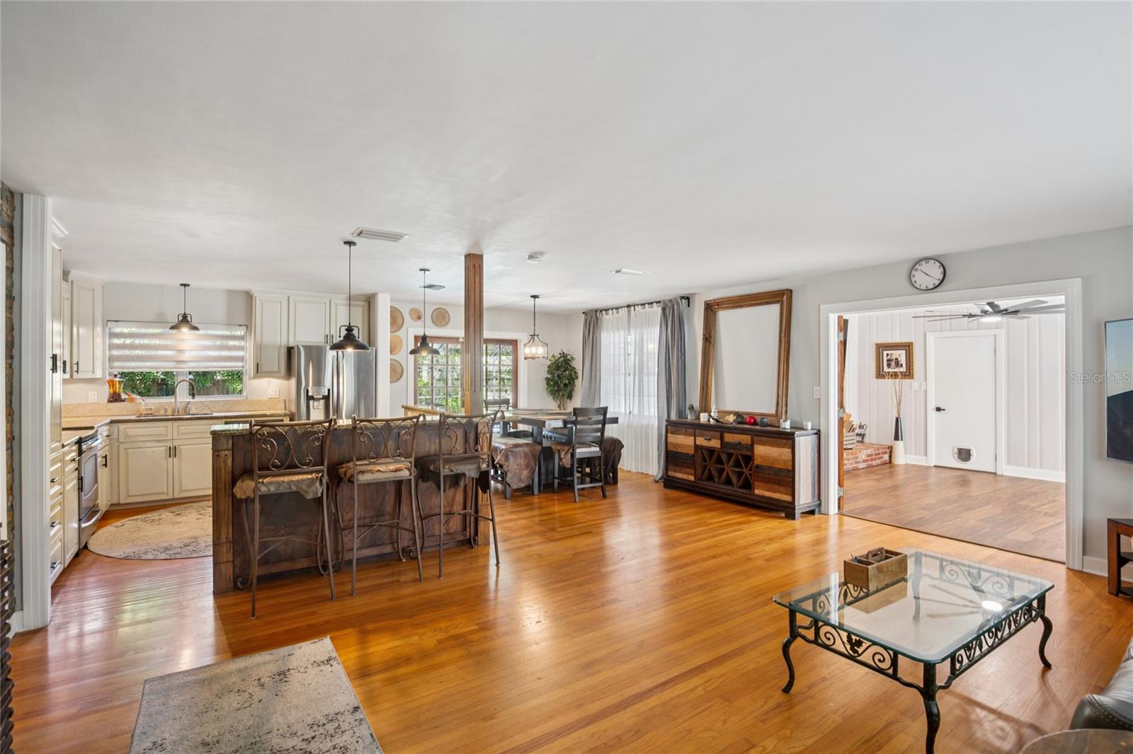 Image 6 of 51 For 804 Woodruff Avenue