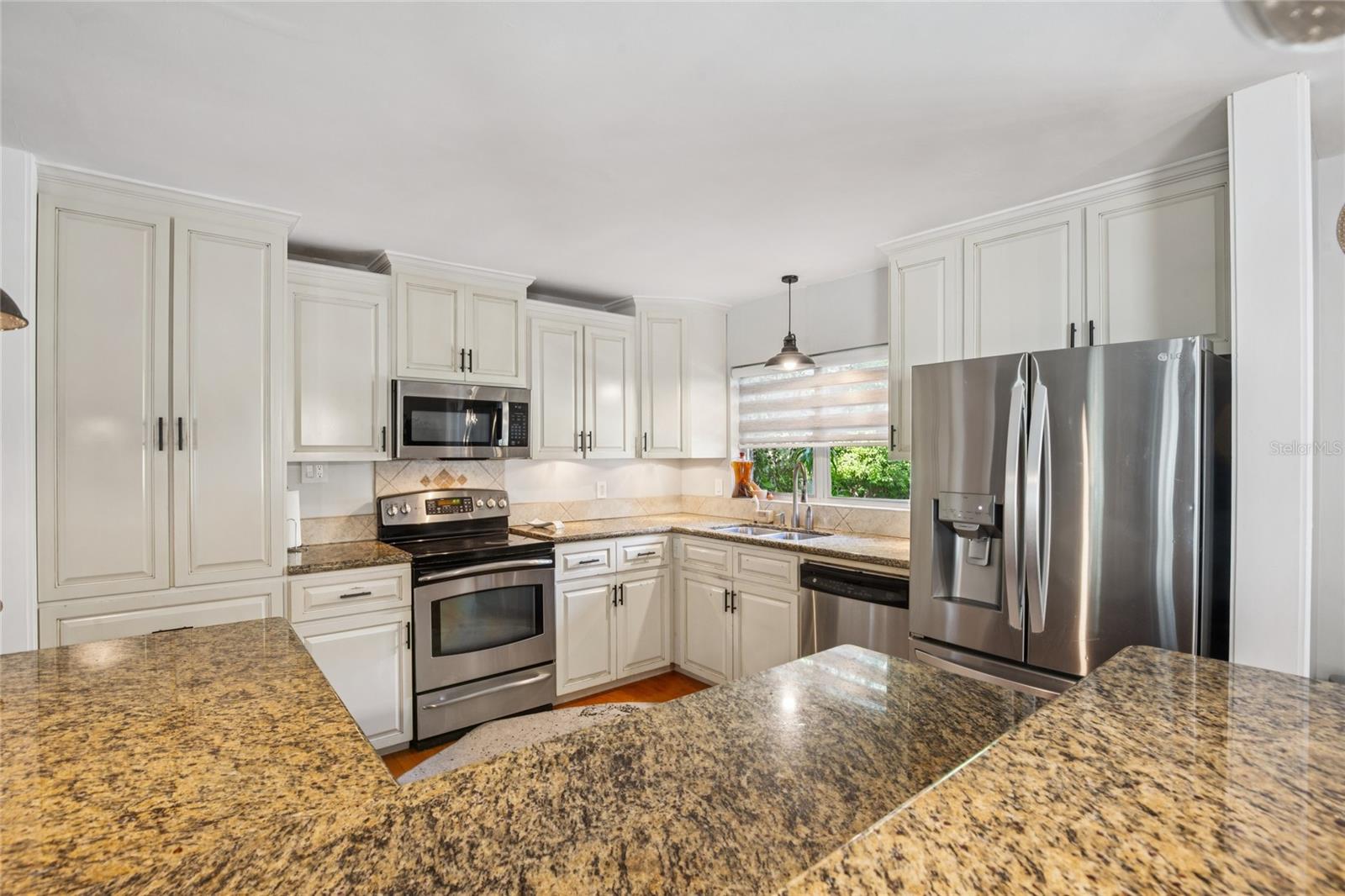 Image 8 of 51 For 804 Woodruff Avenue