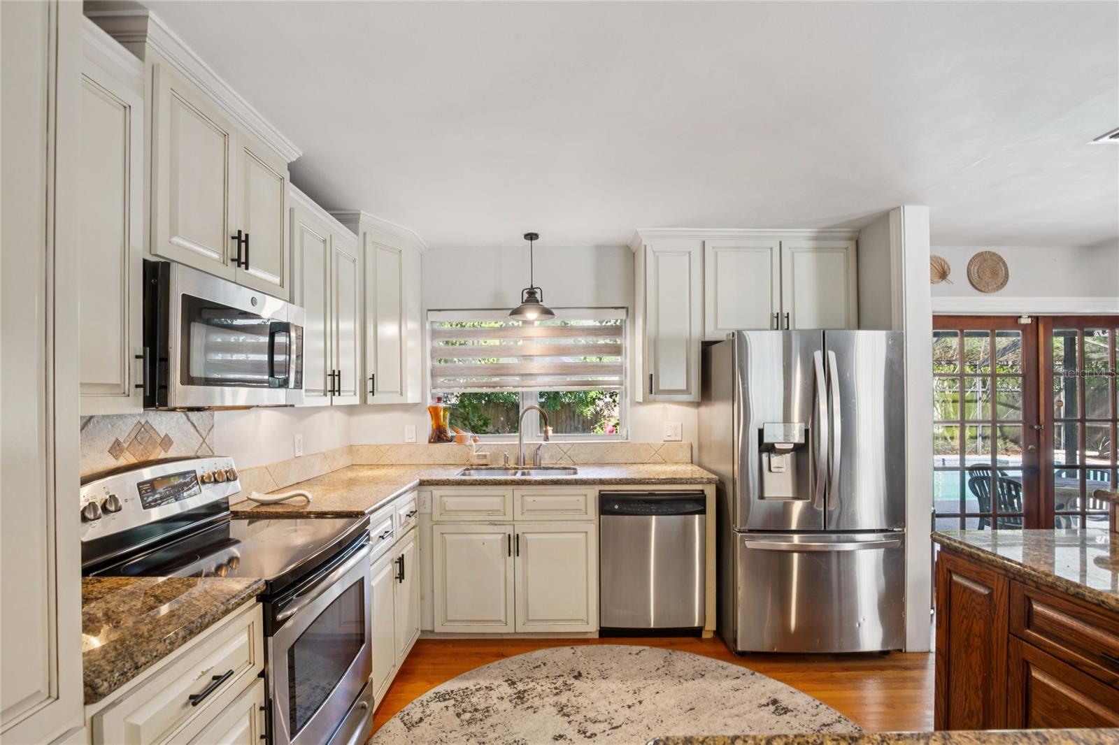 Image 9 of 51 For 804 Woodruff Avenue