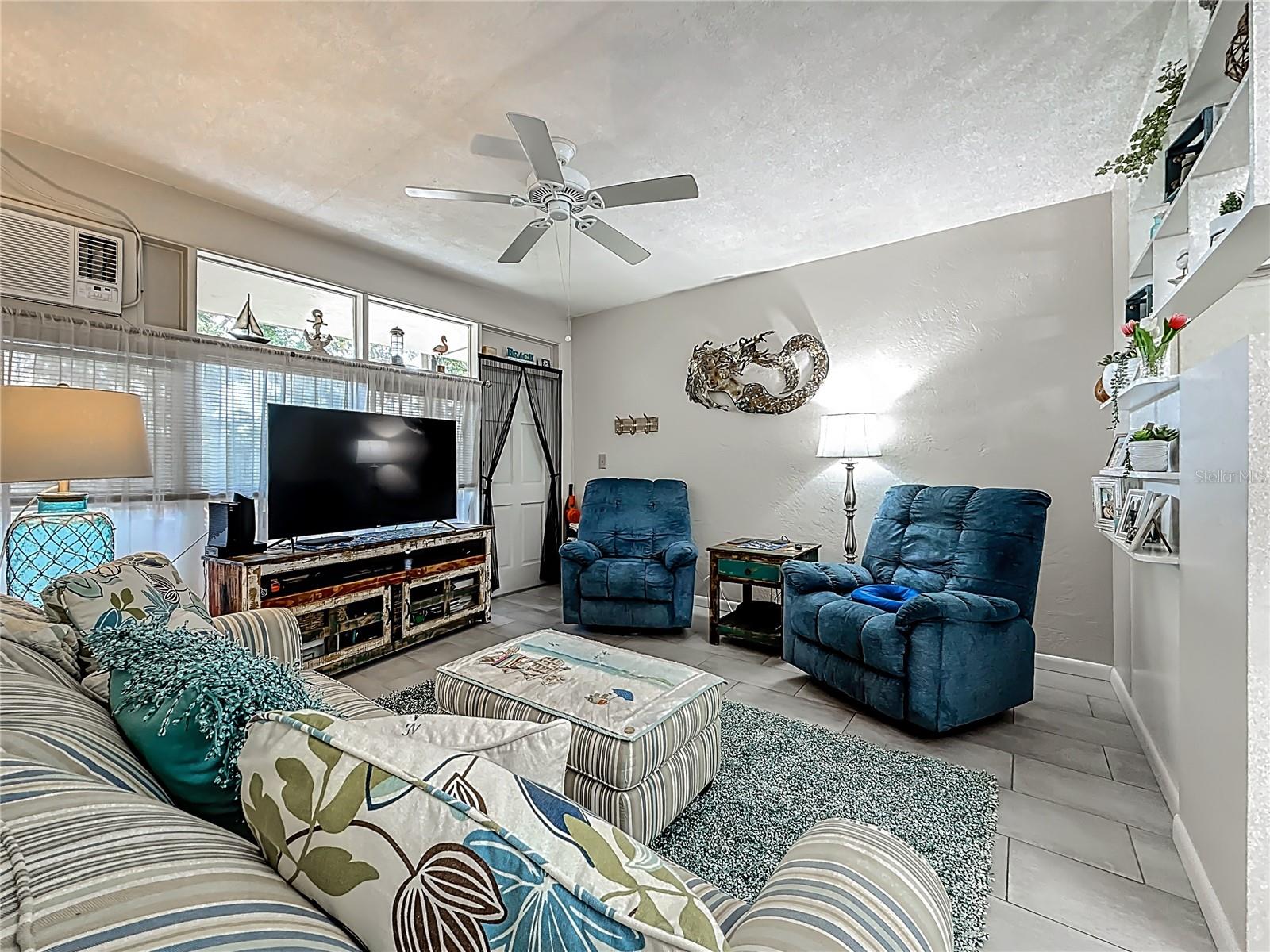 Image 11 of 30 For 4051 58th Street N 239c