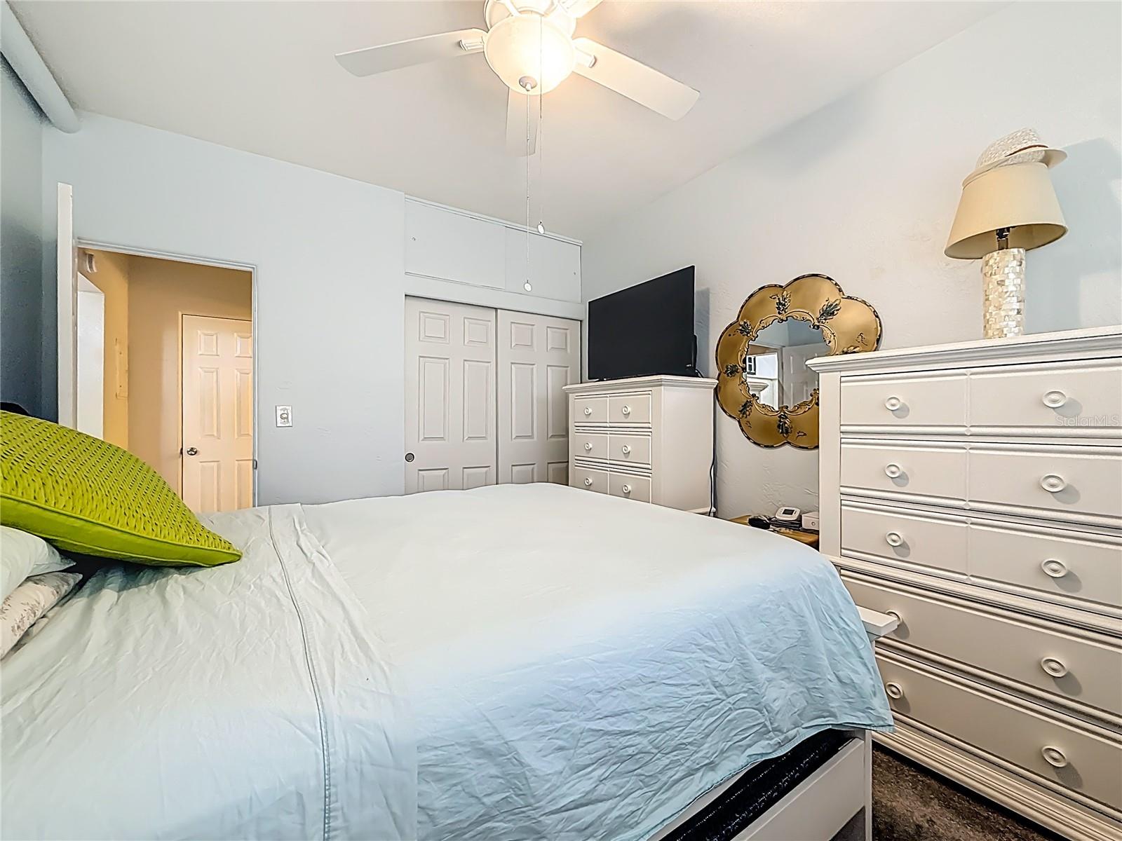 Image 15 of 30 For 4051 58th Street N 239c