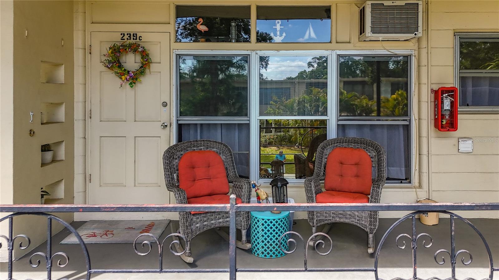 Image 24 of 30 For 4051 58th Street N 239c