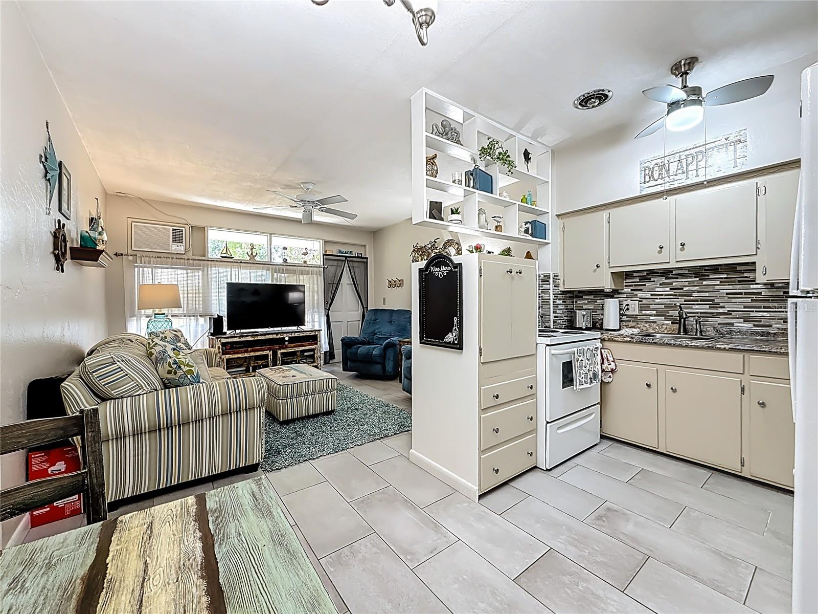 Image 8 of 30 For 4051 58th Street N 239c