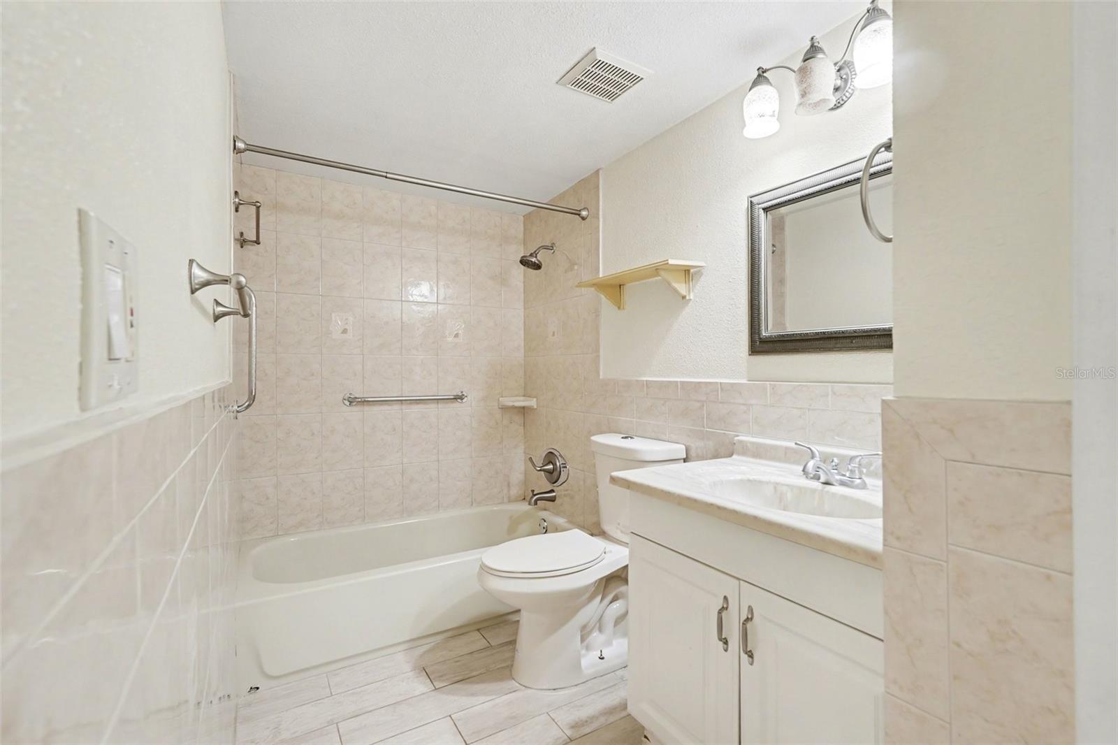 Image 12 of 30 For 2845 Somerset Park Drive 101