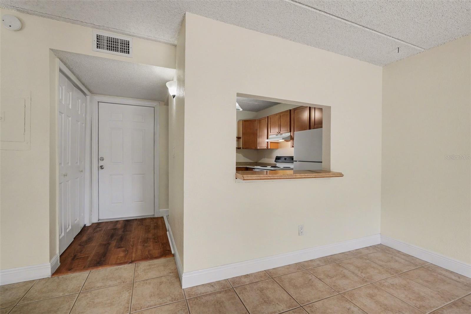 Image 3 of 30 For 2845 Somerset Park Drive 101
