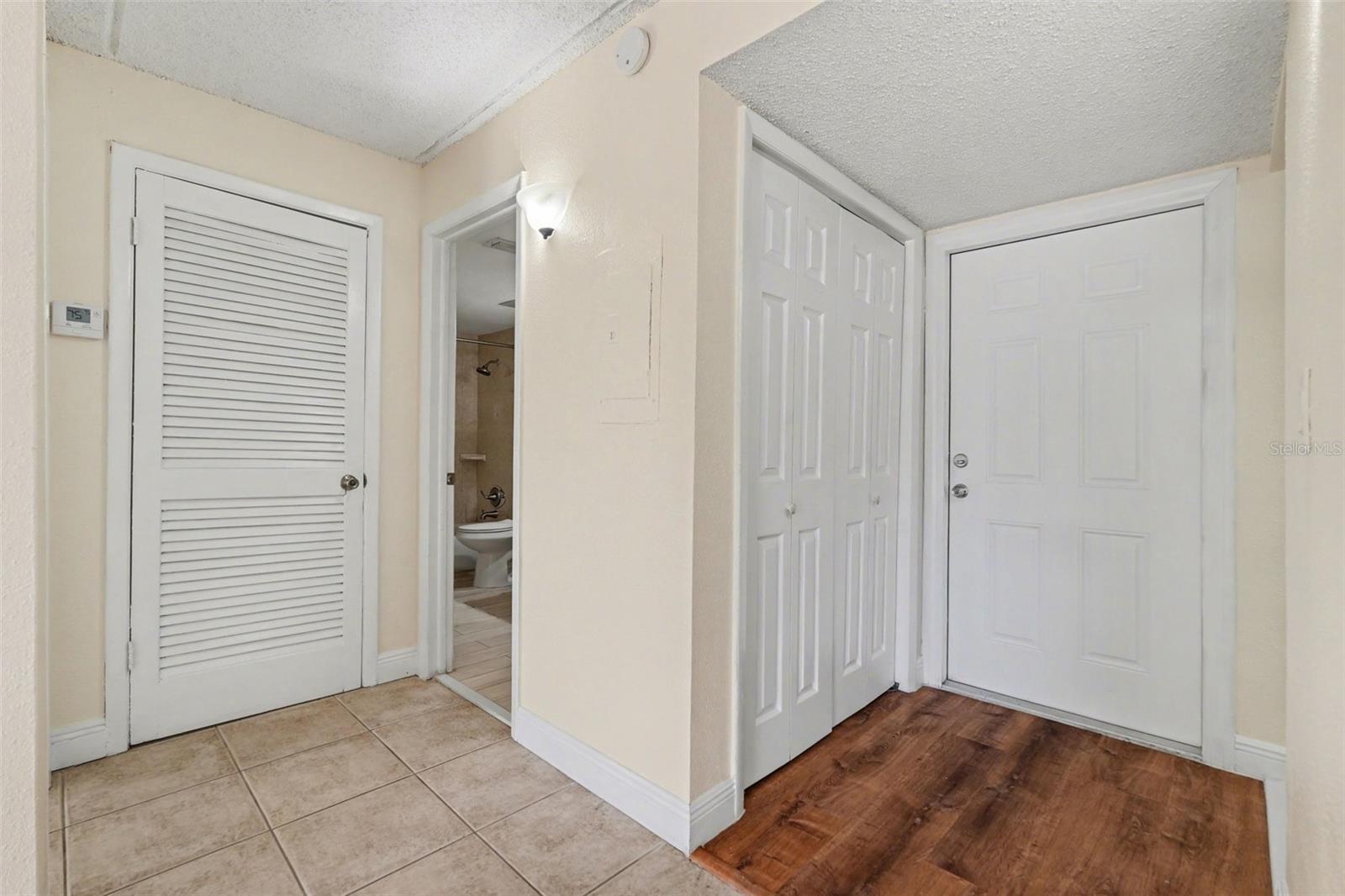 Image 7 of 30 For 2845 Somerset Park Drive 101