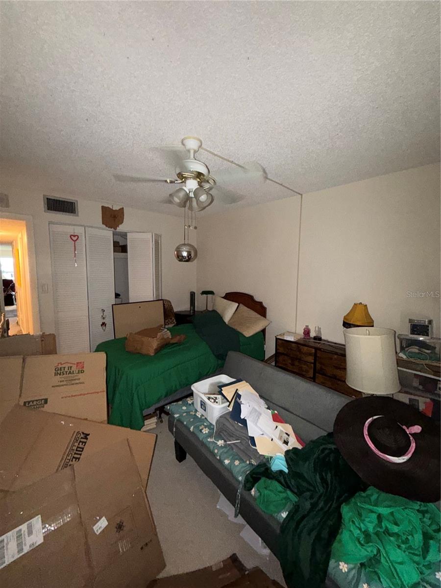 Image 25 of 43 For 225 Country Club Drive C330