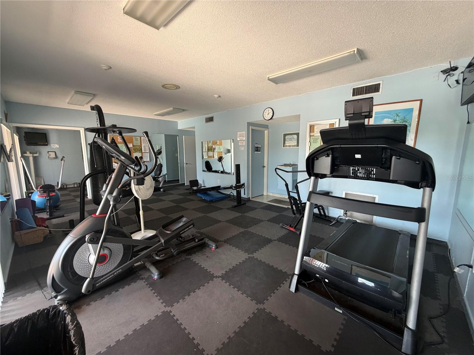 Image 35 of 43 For 225 Country Club Drive C330