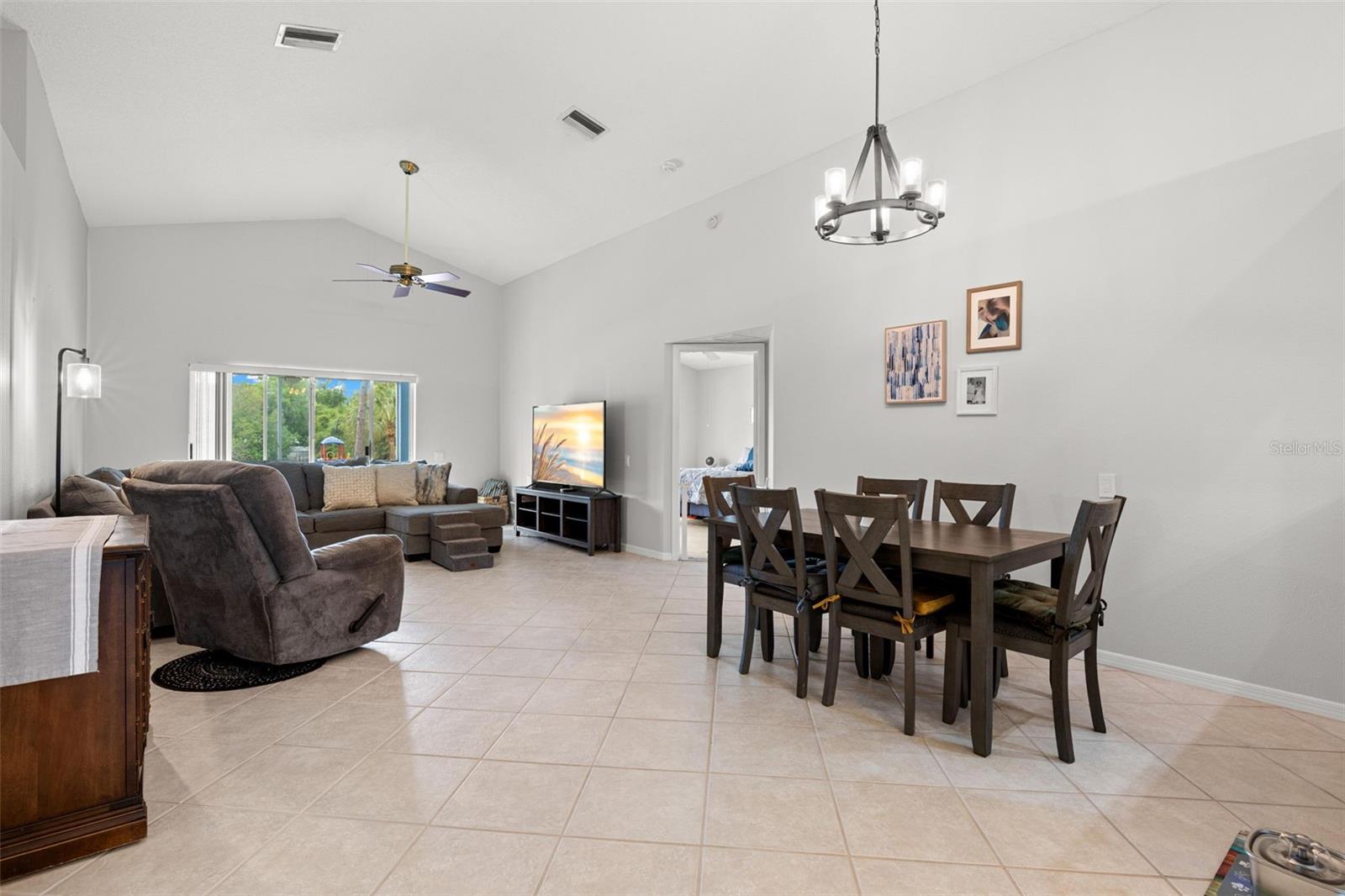 Image 11 of 38 For 1620 Navigator Lane