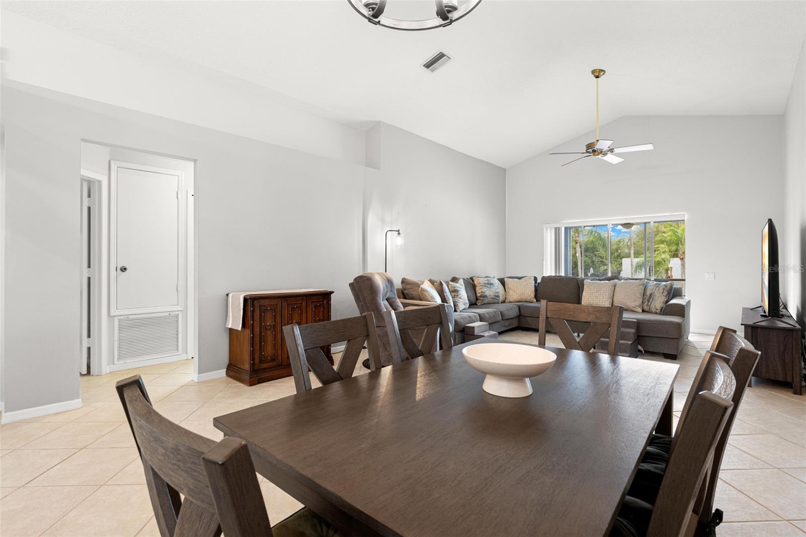 Image 12 of 38 For 1620 Navigator Lane