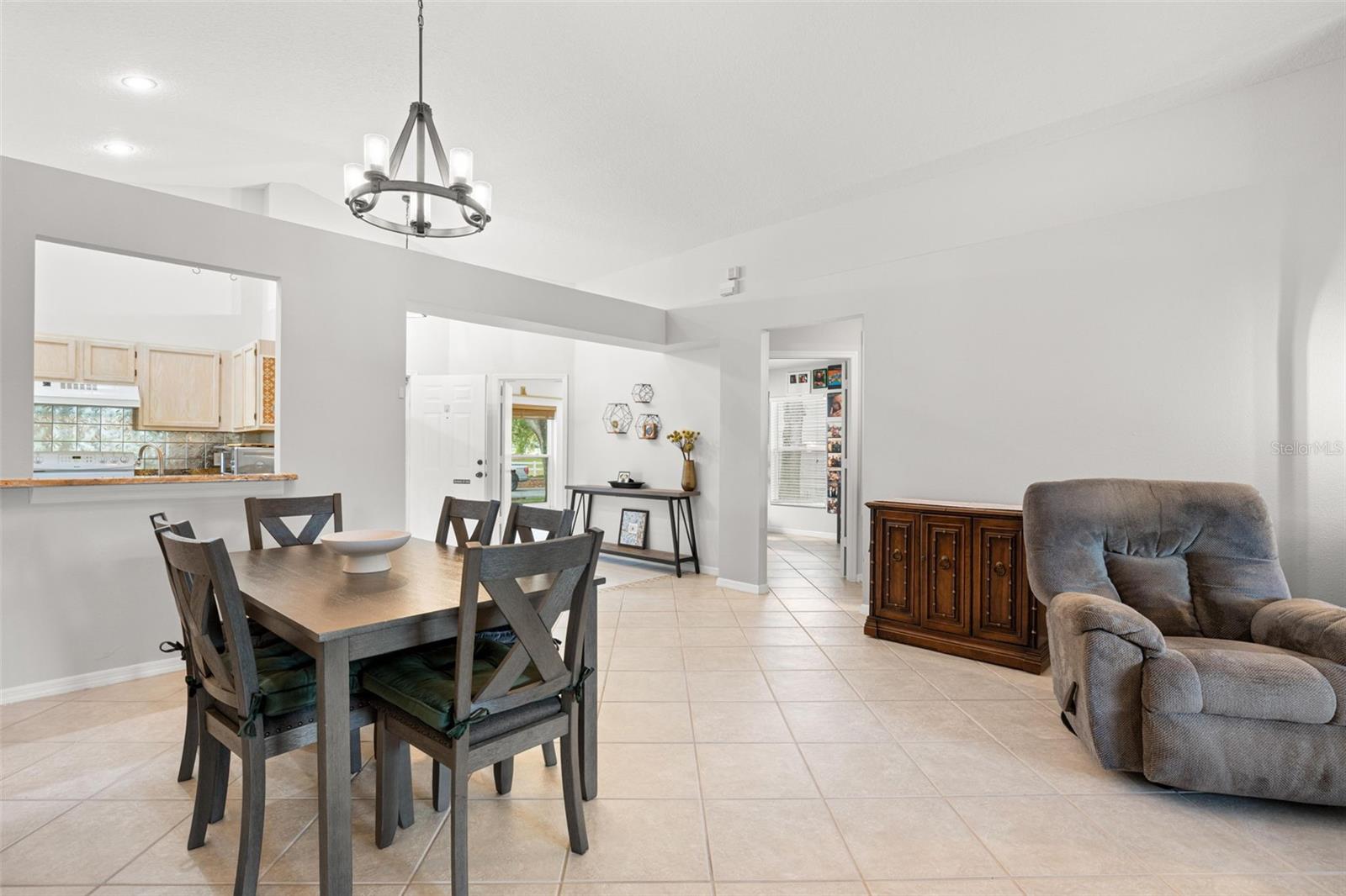 Image 14 of 38 For 1620 Navigator Lane