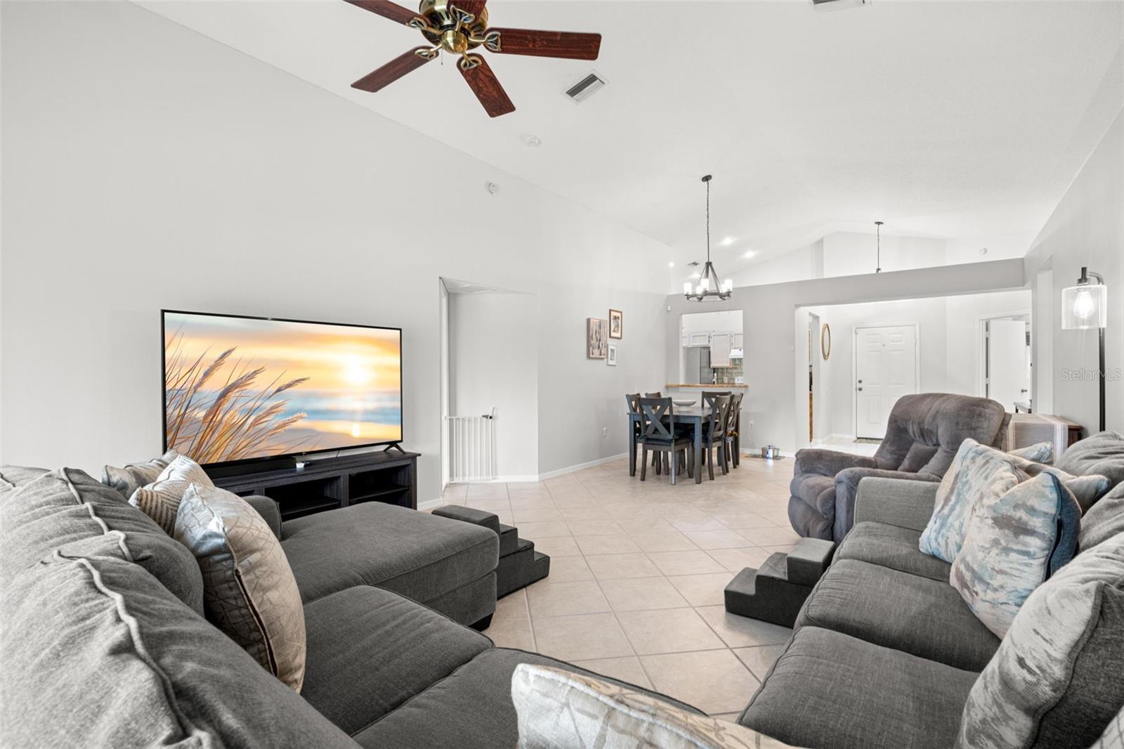 Image 16 of 38 For 1620 Navigator Lane