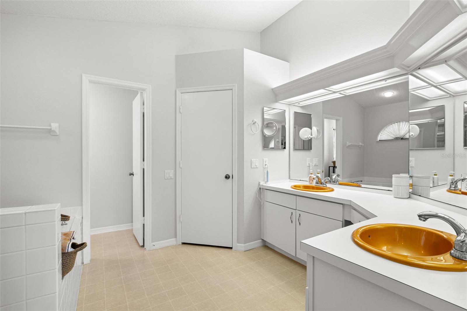 Image 27 of 38 For 1620 Navigator Lane