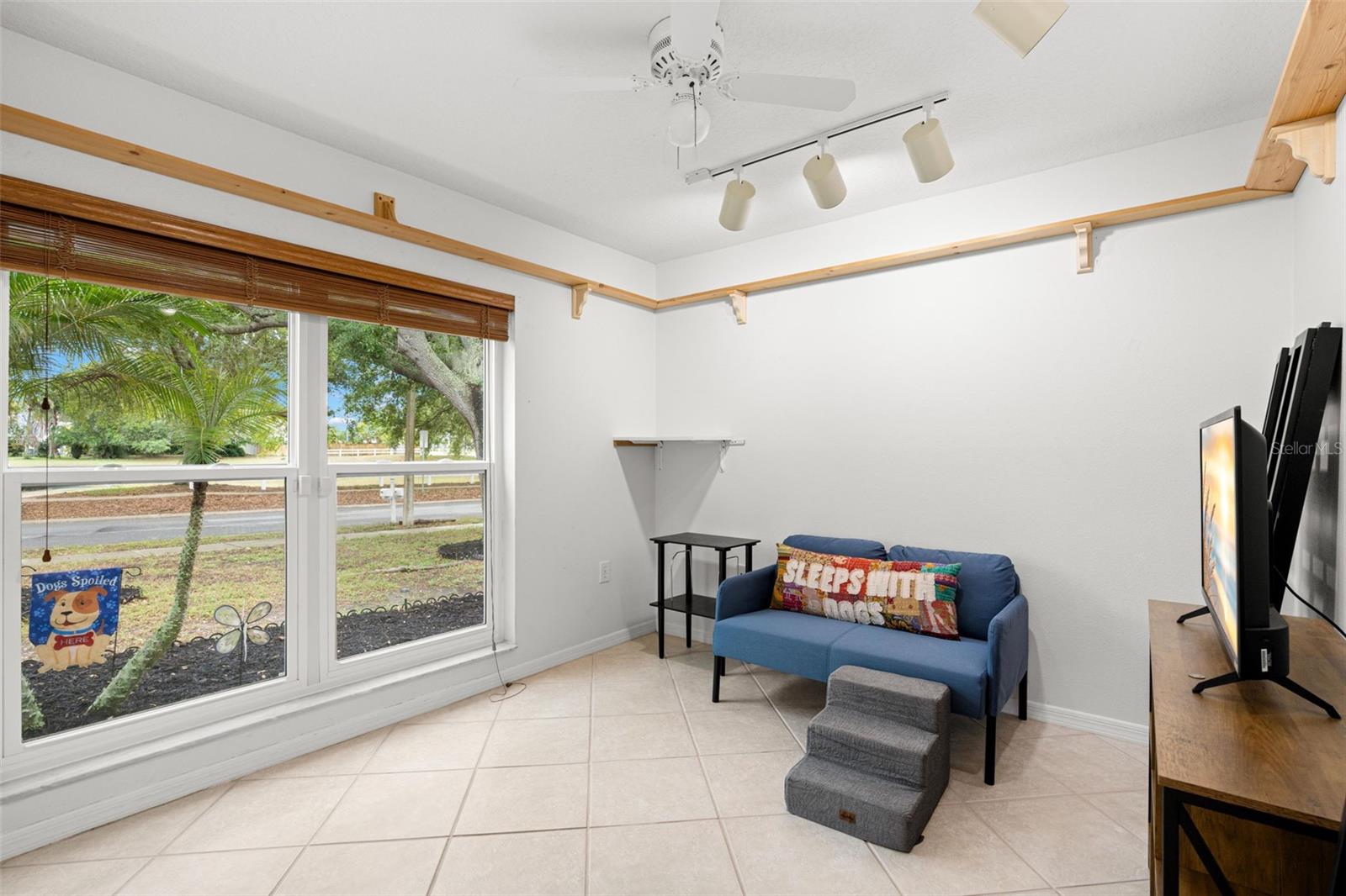 Image 36 of 38 For 1620 Navigator Lane