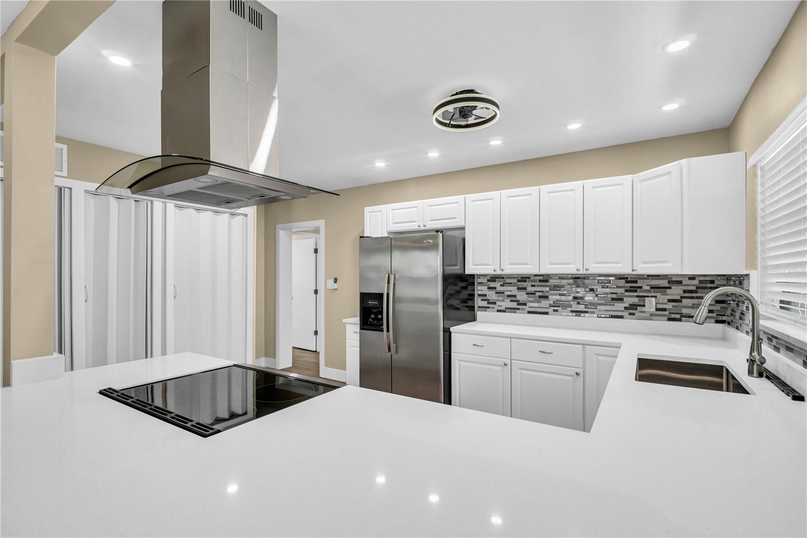 Image 2 of 18 For 1001 Jasmine Way