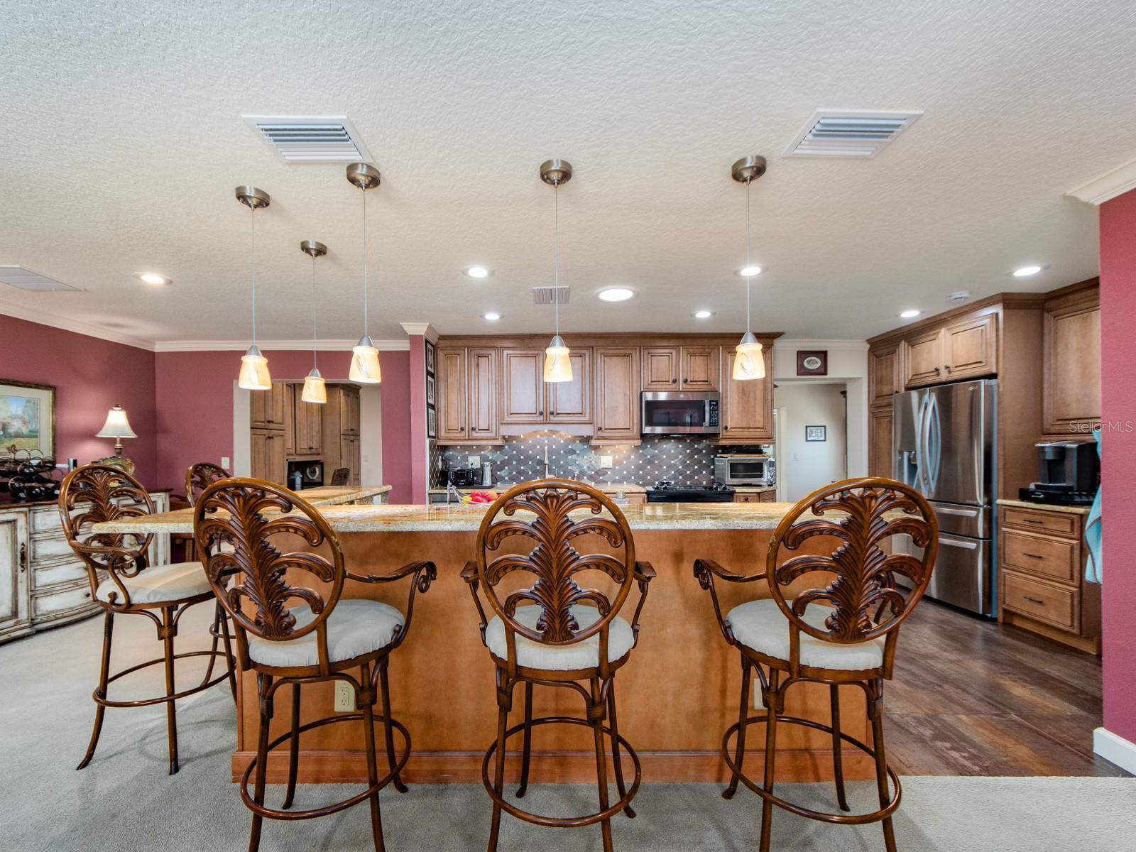 Image 10 of 43 For 9227 143rd Street