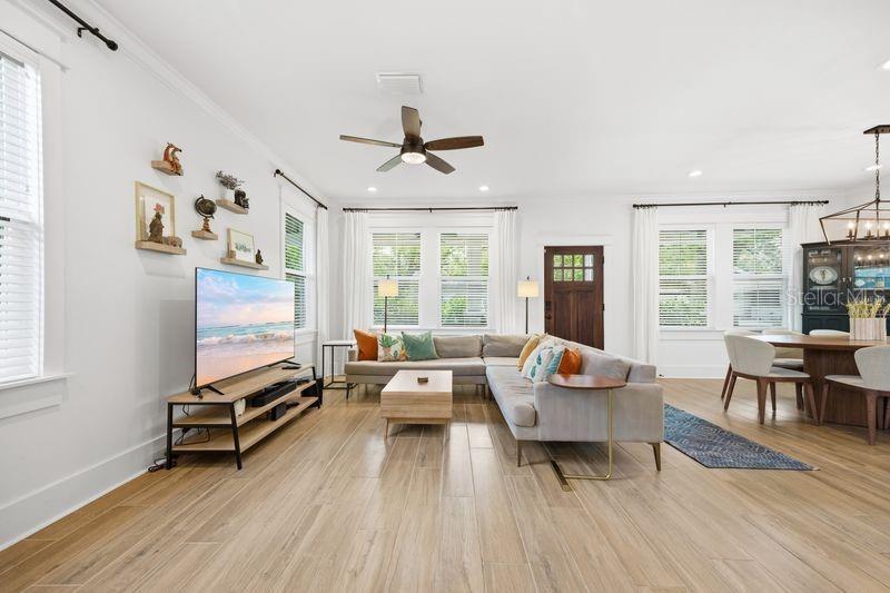 Image 10 of 49 For 7112 9th Street