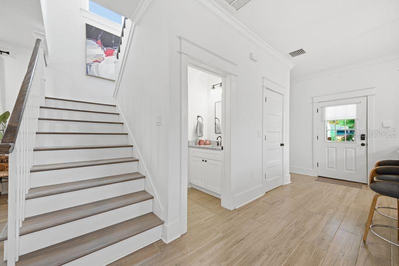 Image 24 of 49 For 7112 9th Street