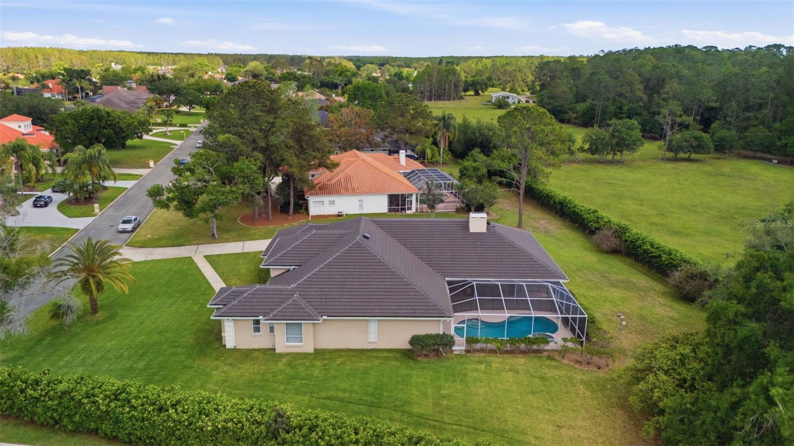 Image 41 of 53 For 18629 Avenue Capri