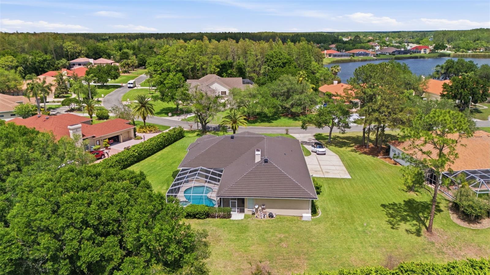 Image 43 of 53 For 18629 Avenue Capri