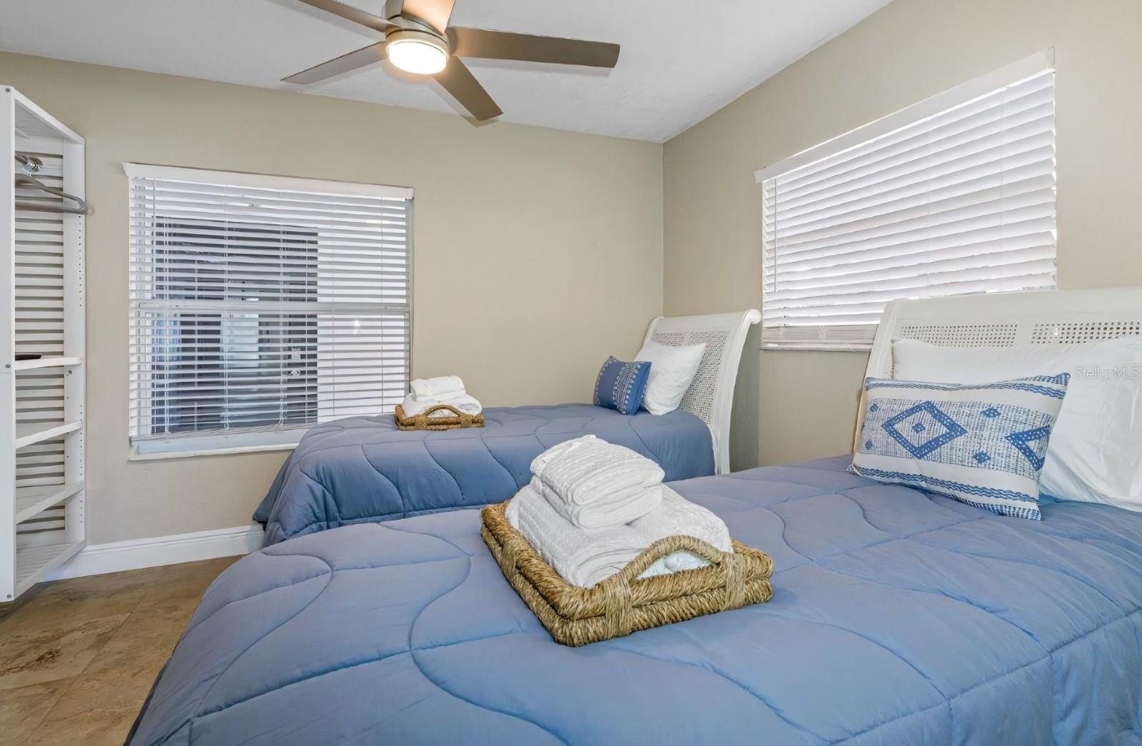 Image 28 of 50 For 4501 Jamaica Street