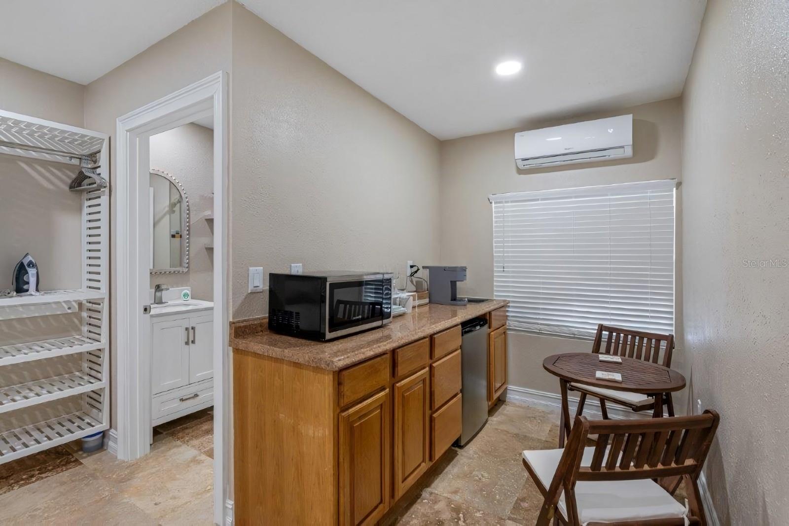 Image 42 of 50 For 4501 Jamaica Street