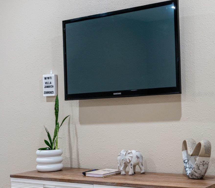 Image 49 of 50 For 4501 Jamaica Street