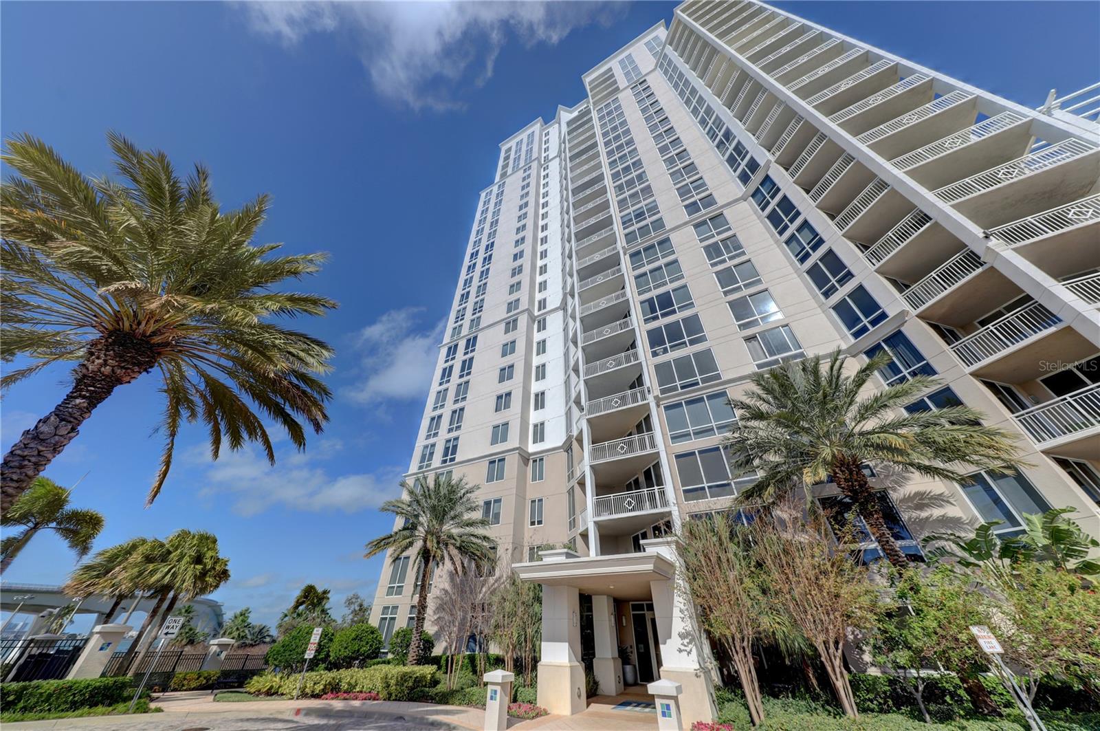 Details for 331 Cleveland St  #301, CLEARWATER, FL 33755