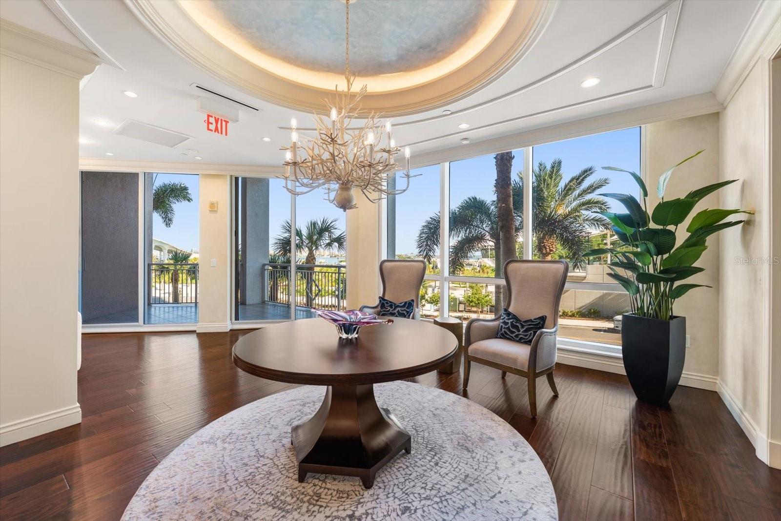 Image 31 of 39 For 331 Cleveland St  #301