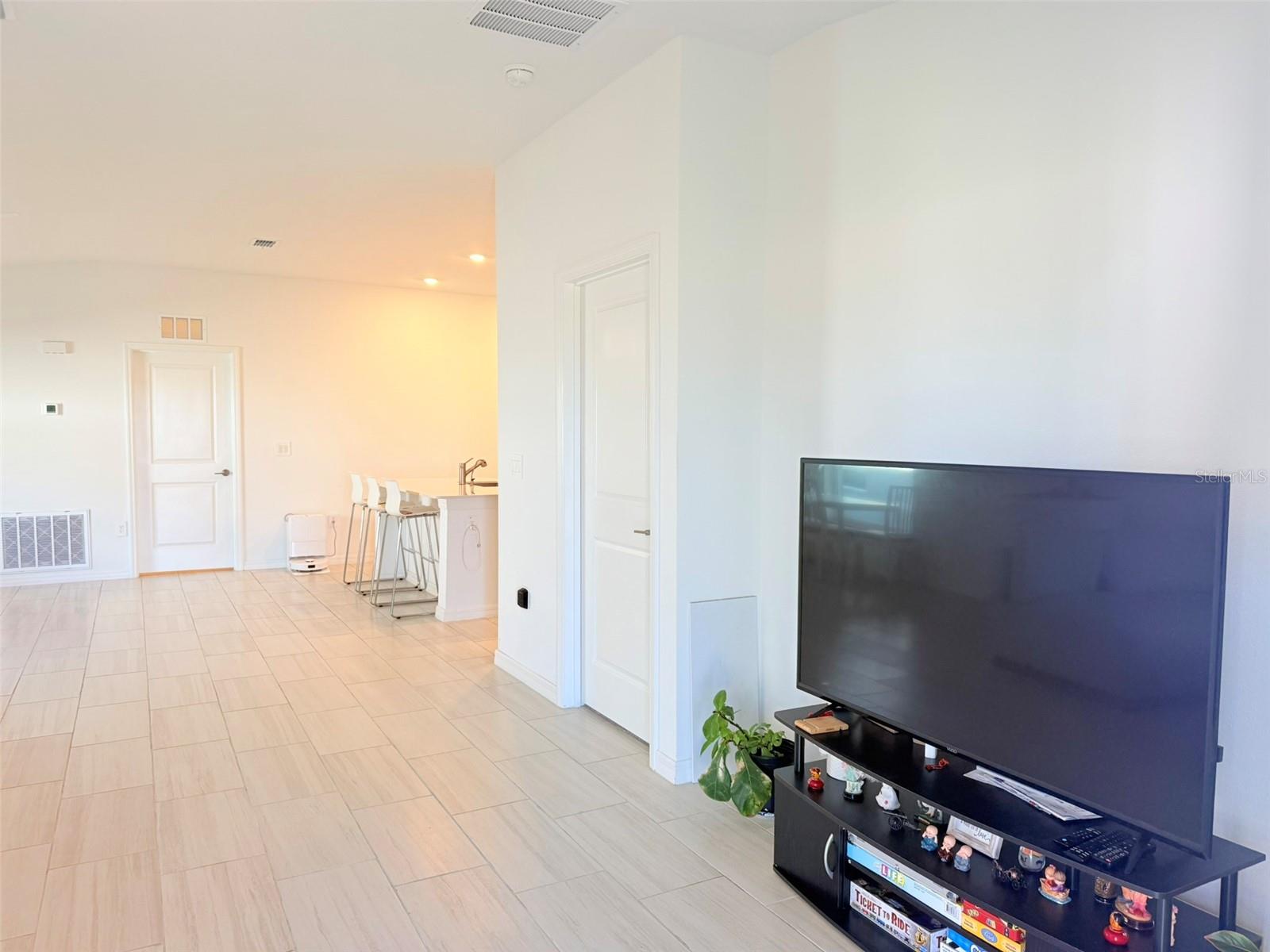 Image 21 of 73 For 35080 Brackett Bend