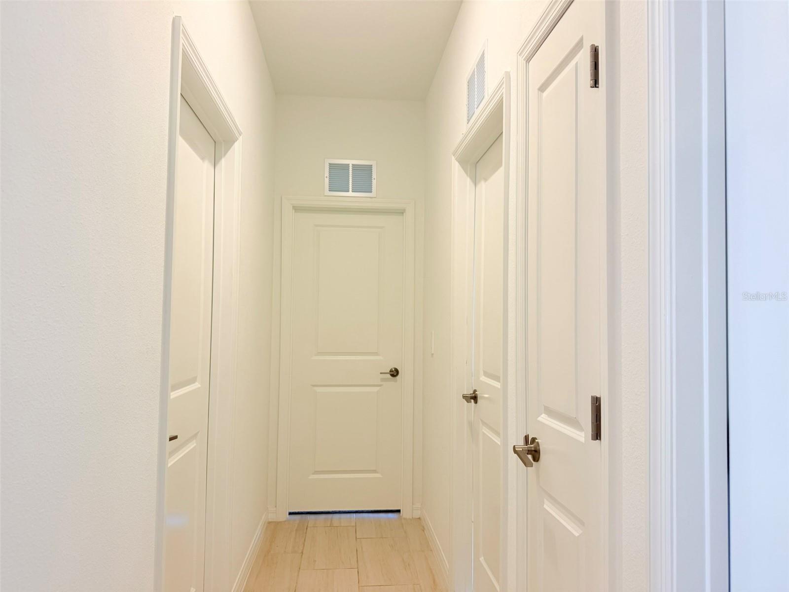 Image 38 of 73 For 35080 Brackett Bend