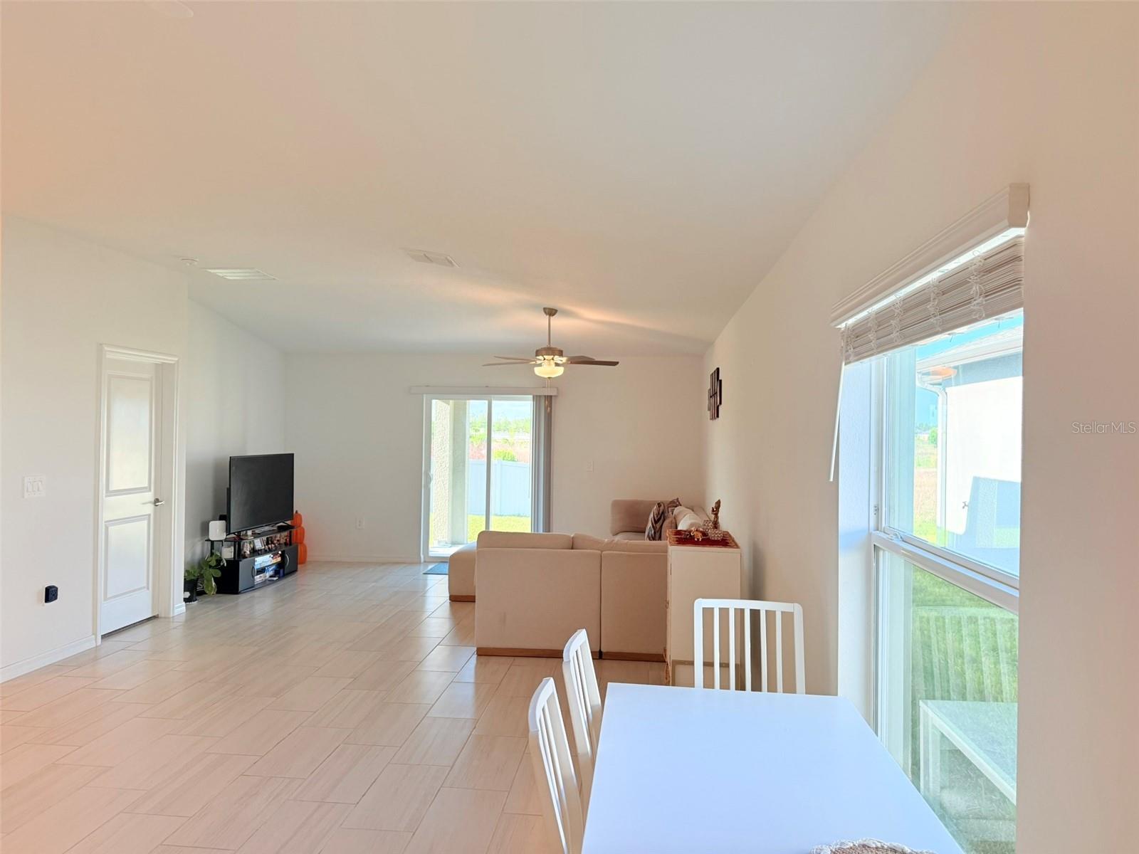 Image 7 of 73 For 35080 Brackett Bend