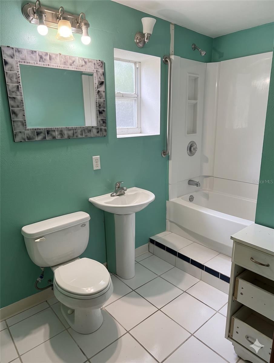 Image 10 of 10 For 6330 62nd Street N