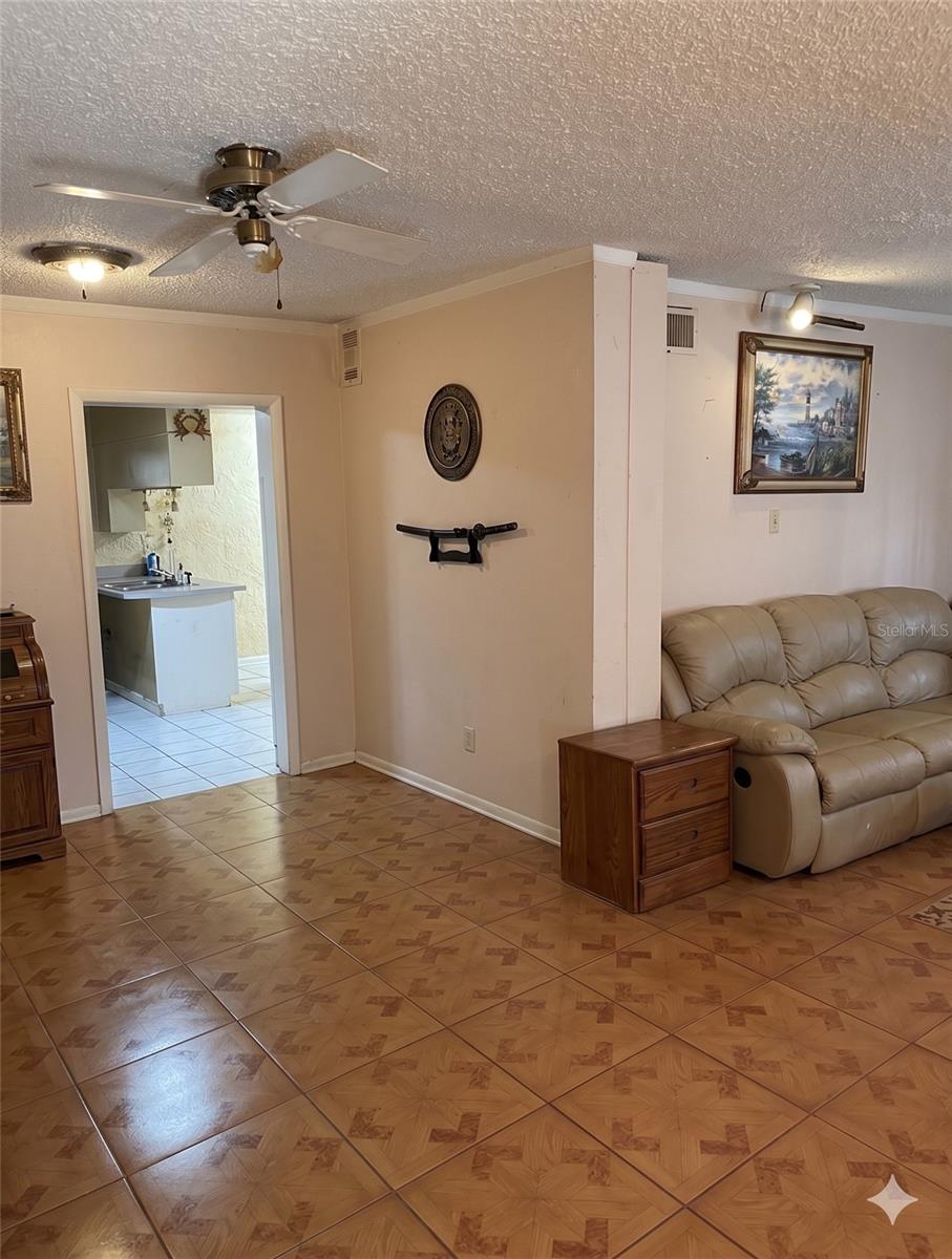 Image 6 of 10 For 6330 62nd Street N