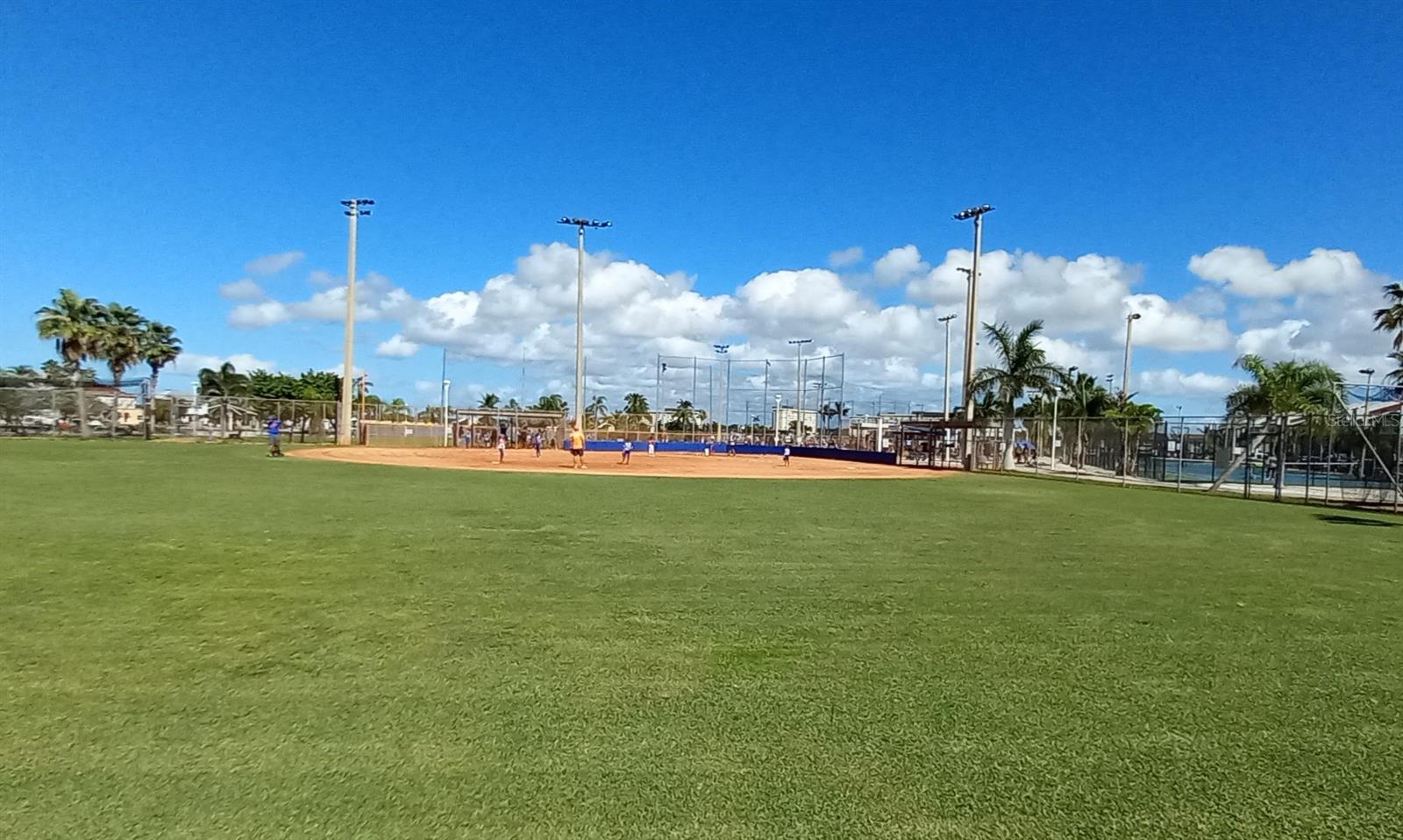 Image 47 of 51 For 562 Johns Pass Avenue