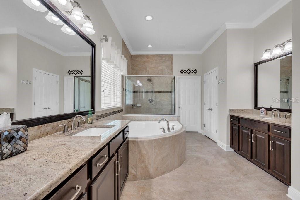 Listing photo id 20 for 1221 Cadence Court