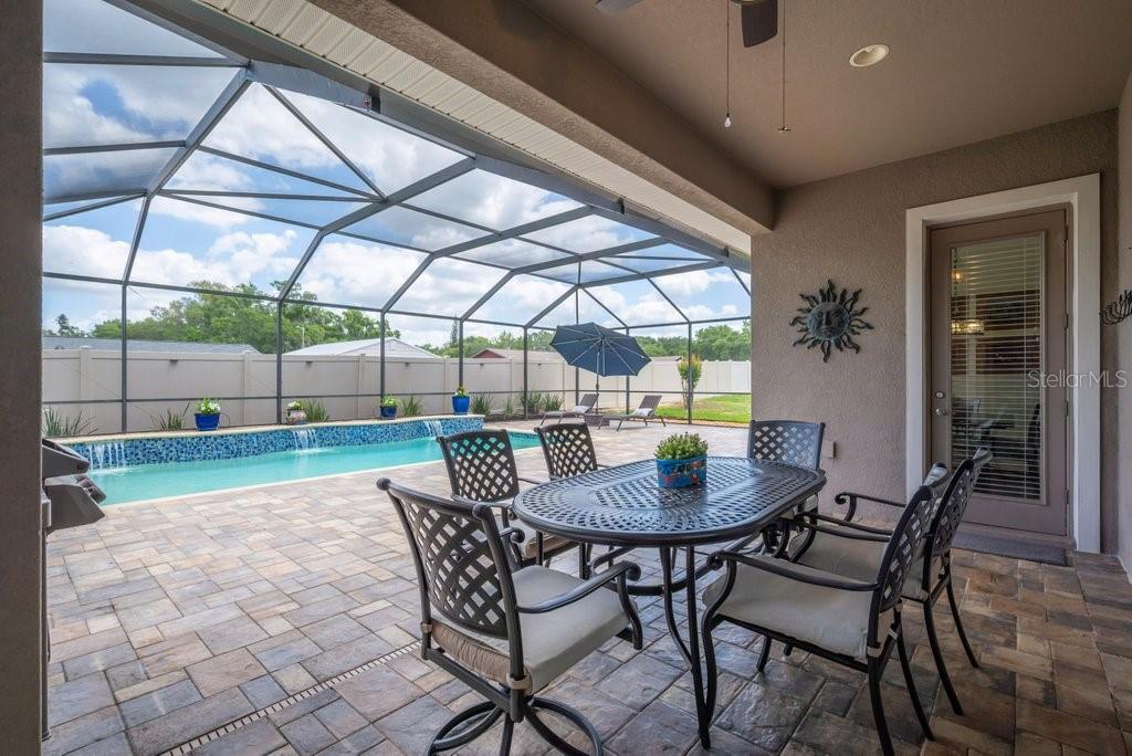 Listing photo id 32 for 1221 Cadence Court