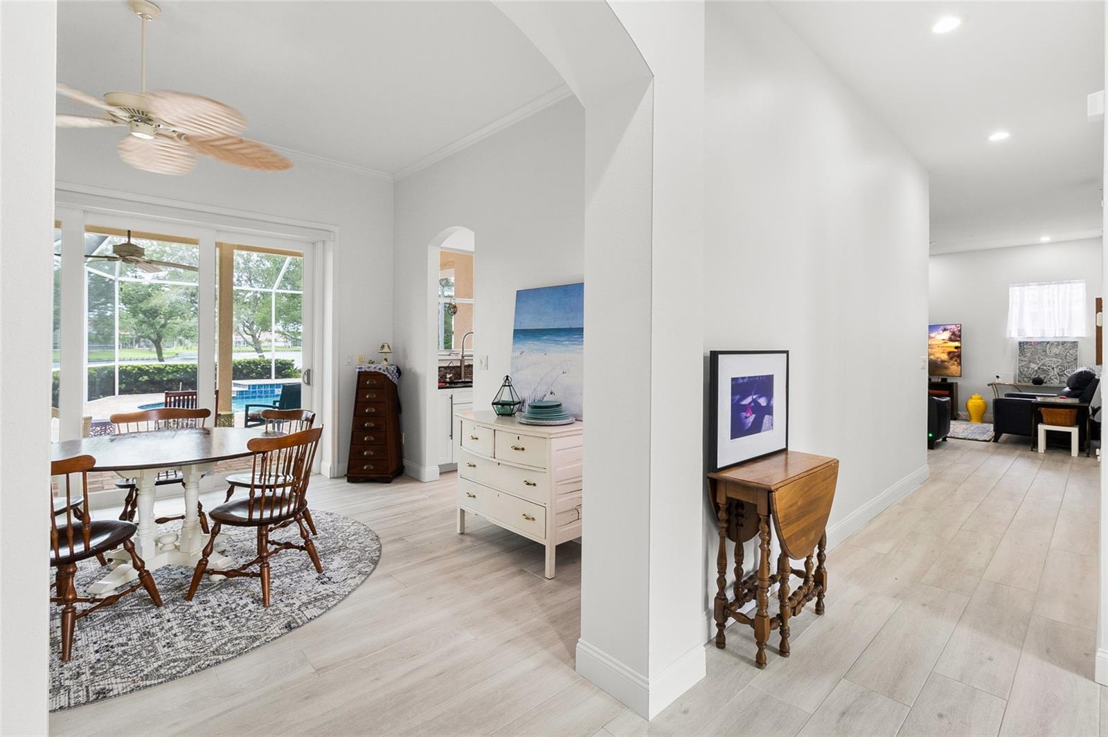 Image 15 of 59 For 4815 Queen Palm Terrace Ne