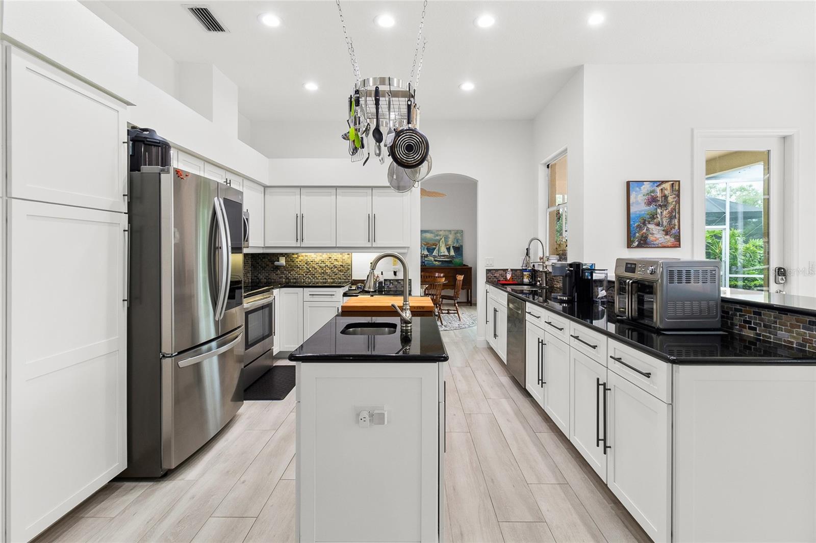 Image 19 of 59 For 4815 Queen Palm Terrace Ne